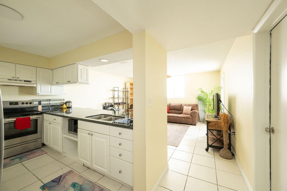 Condo in Key West, Florida, United States 3 - 18181284