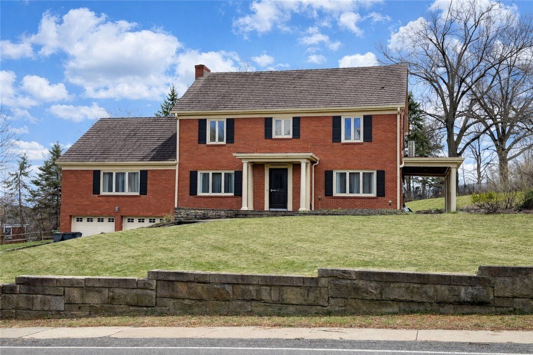 House in Upper Saint Clair, Pennsylvania, United States 1 - 18180441