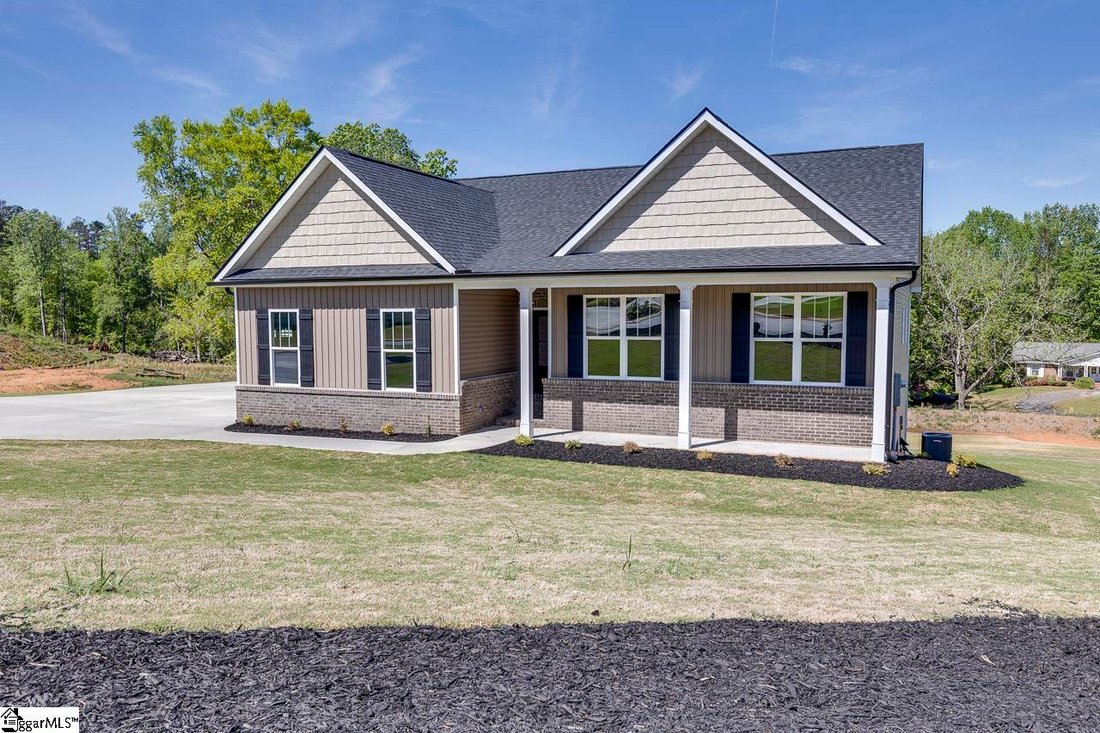 House in Easley, South Carolina, United States 3 - 18181523