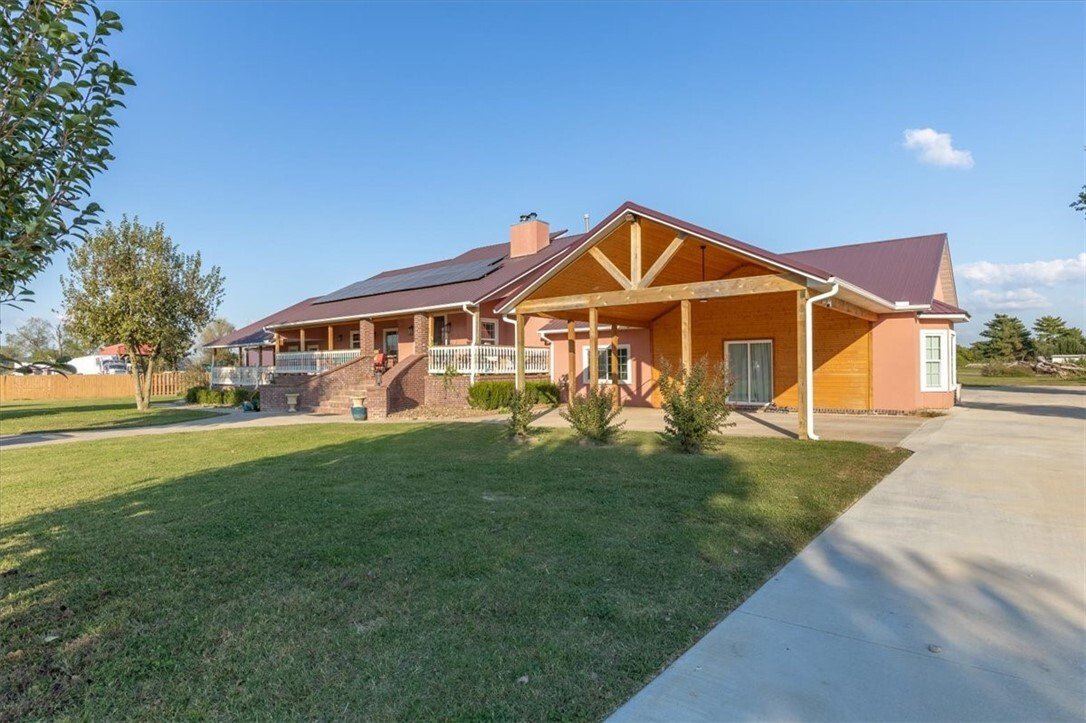 House in Lowell, Arkansas, United States 1 - 18180091