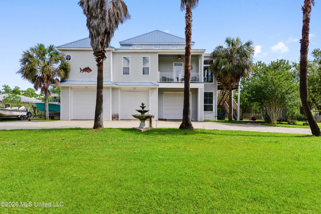 House in Bay St. Louis, Mississippi, United States 1 - 18179330