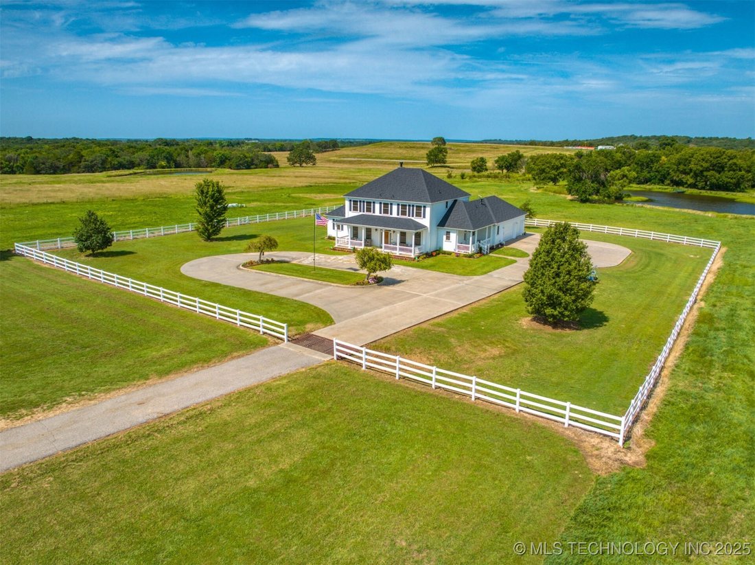 House in Holdenville, Oklahoma, United States 4 - 18178120