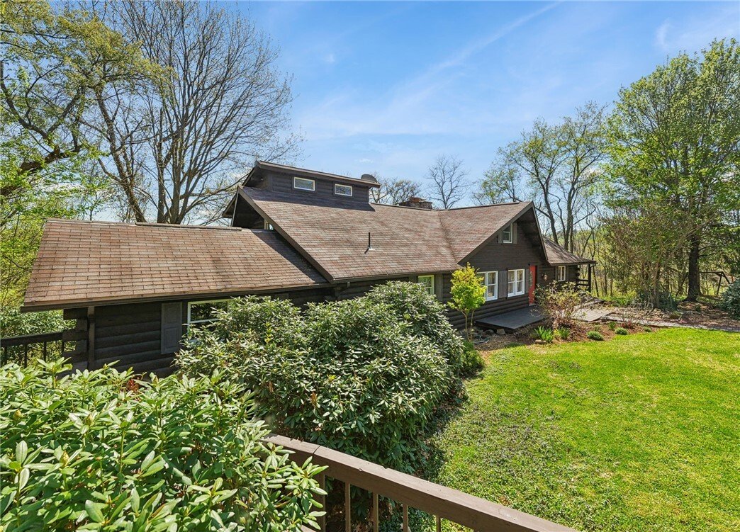 House in Jeannette, Pennsylvania, United States 5 - 18180475