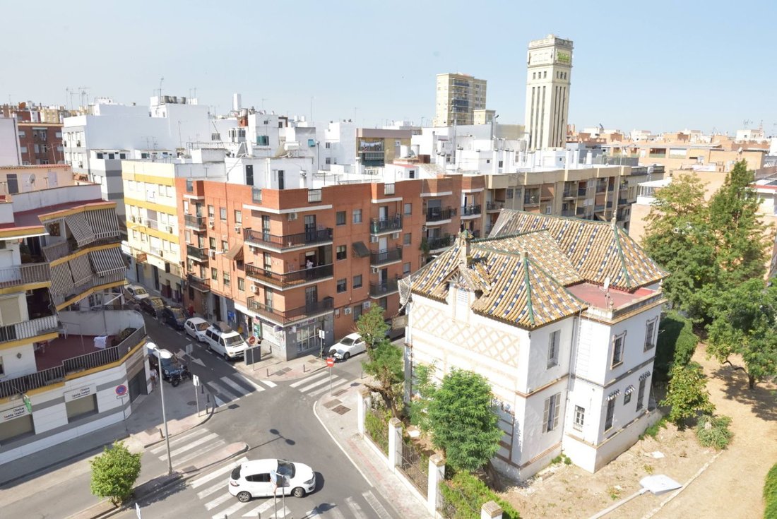 Apartment in Nervion, Seville, Spain 1 - 18181175