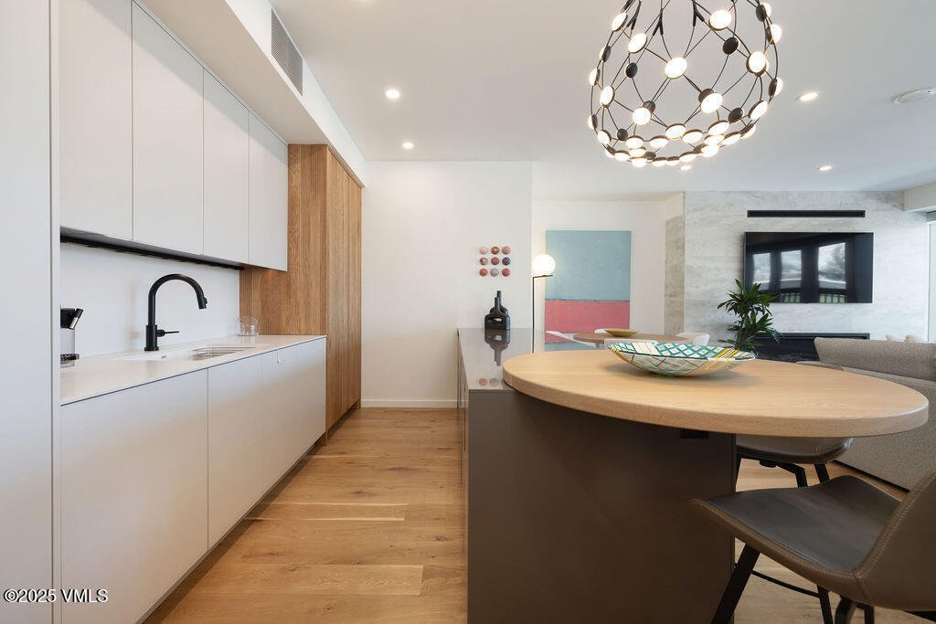 Condo in Vail, Colorado, United States 2 - 18180971