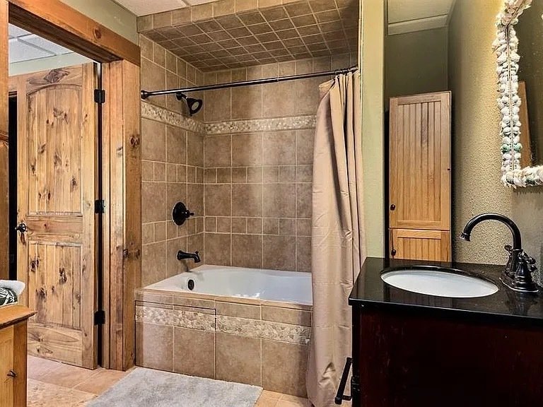 House in Eureka Springs, Arkansas, United States 4 - 18180016