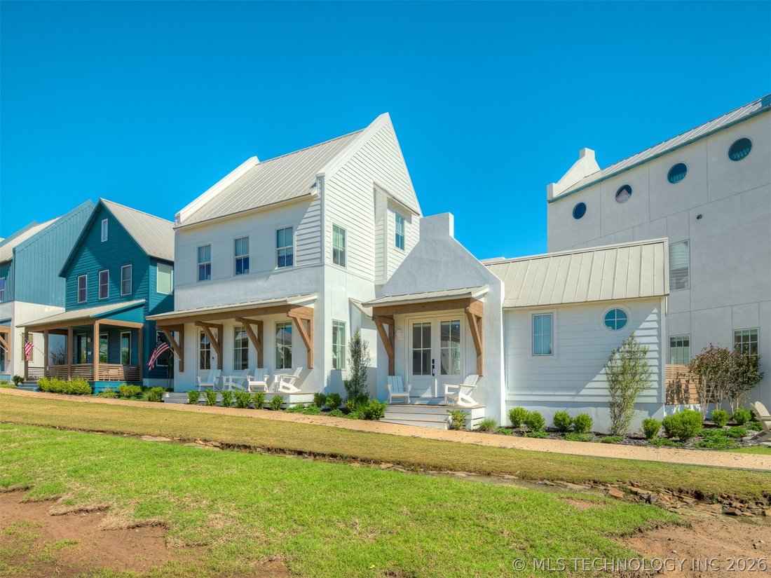 House in Canadian, Oklahoma, United States 3 - 18179297