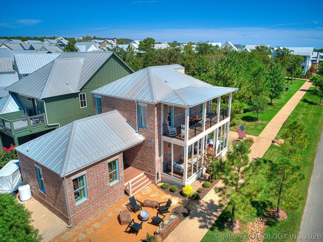 House in Carlton Landing, Oklahoma, United States 1 - 18180109