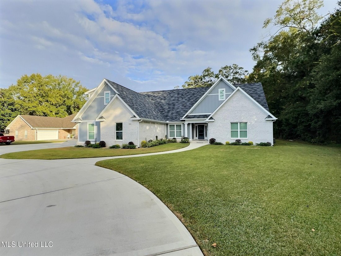 House in Ocean Springs, Mississippi, United States 1 - 18178848