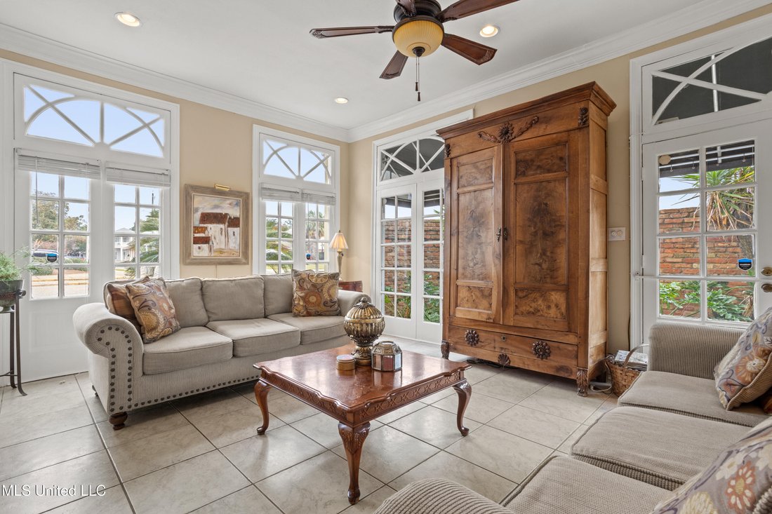 Townhouse in Biloxi, Mississippi, United States 3 - 18179492
