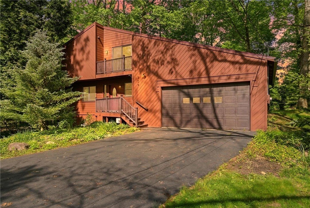 House in Mercer, Pennsylvania, United States 1 - 18180210
