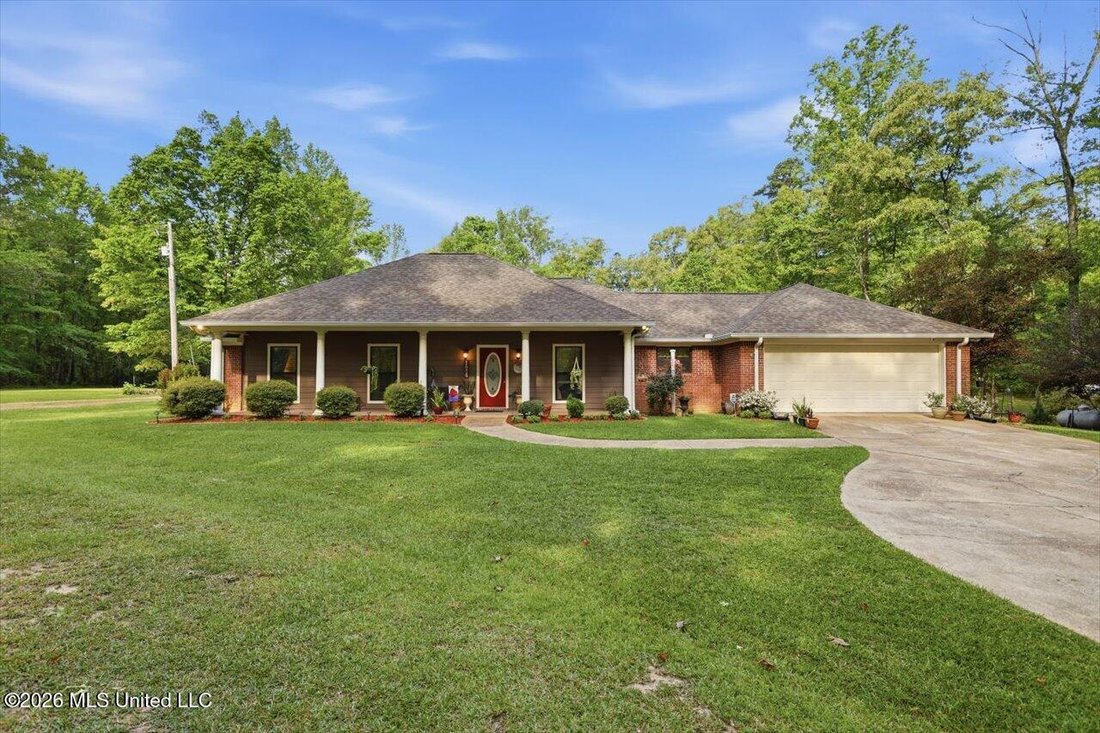 House in Florence, Mississippi, United States 1 - 18179186