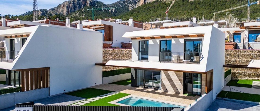 Chalet in Polop, Valencian Community, Spain 1 - 18181142