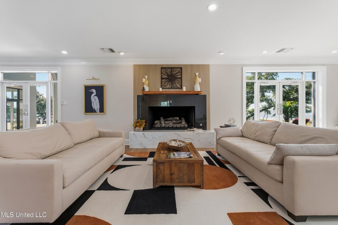 House in Gautier, Mississippi, United States 3 - 18179147