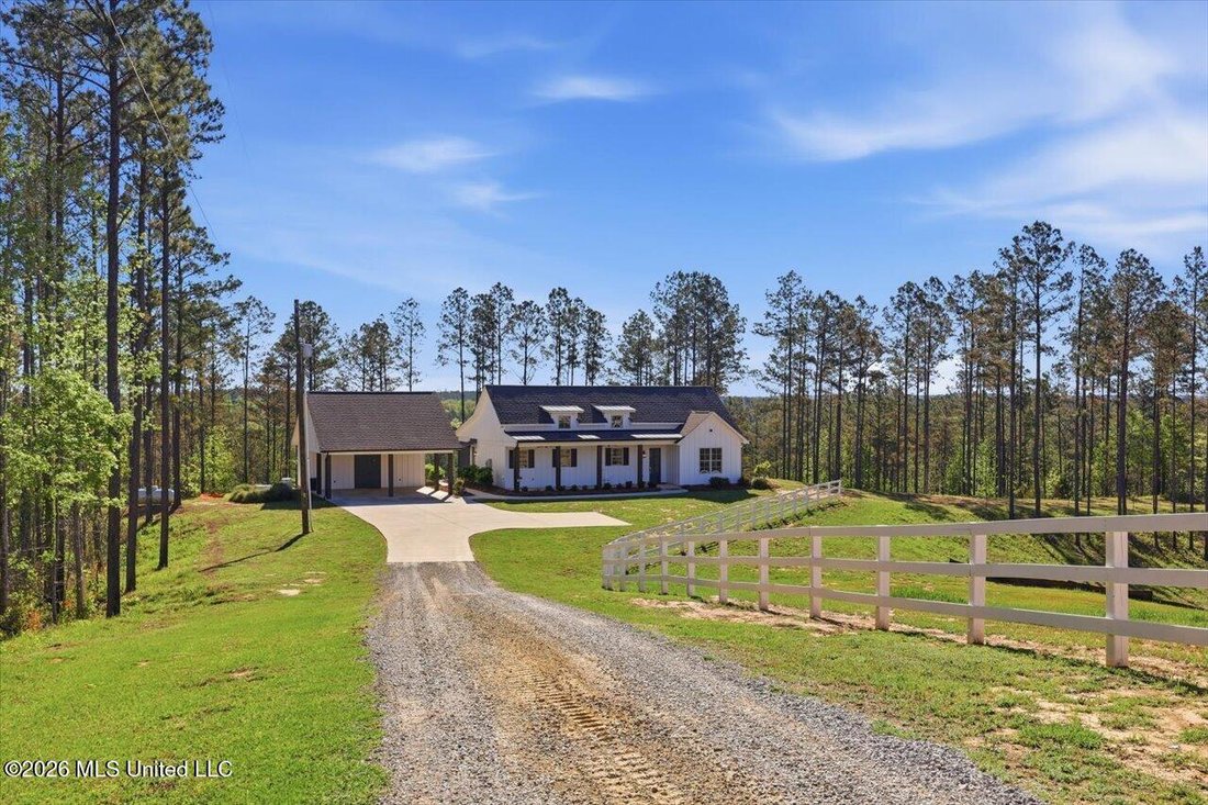 House in Camden, Mississippi, United States 1 - 18178784