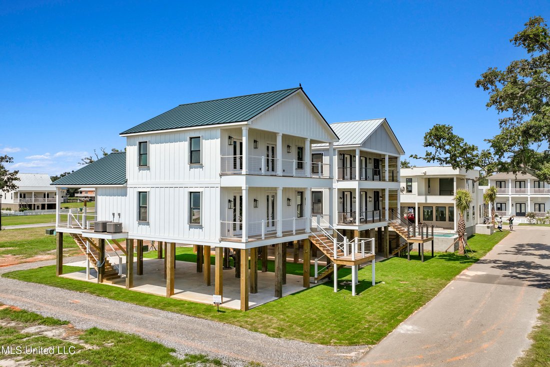 House in Gulfport, Mississippi, United States 4 - 18179078
