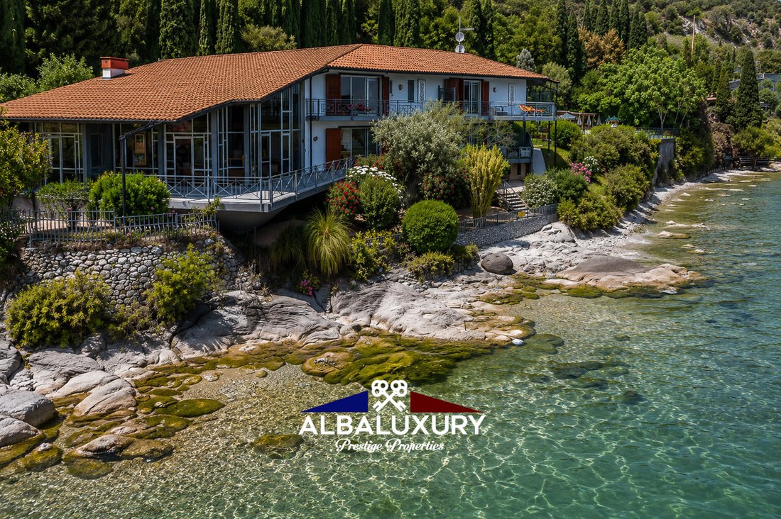 Villa in Center, Toscolano, Lombardy 4 - 15182637
