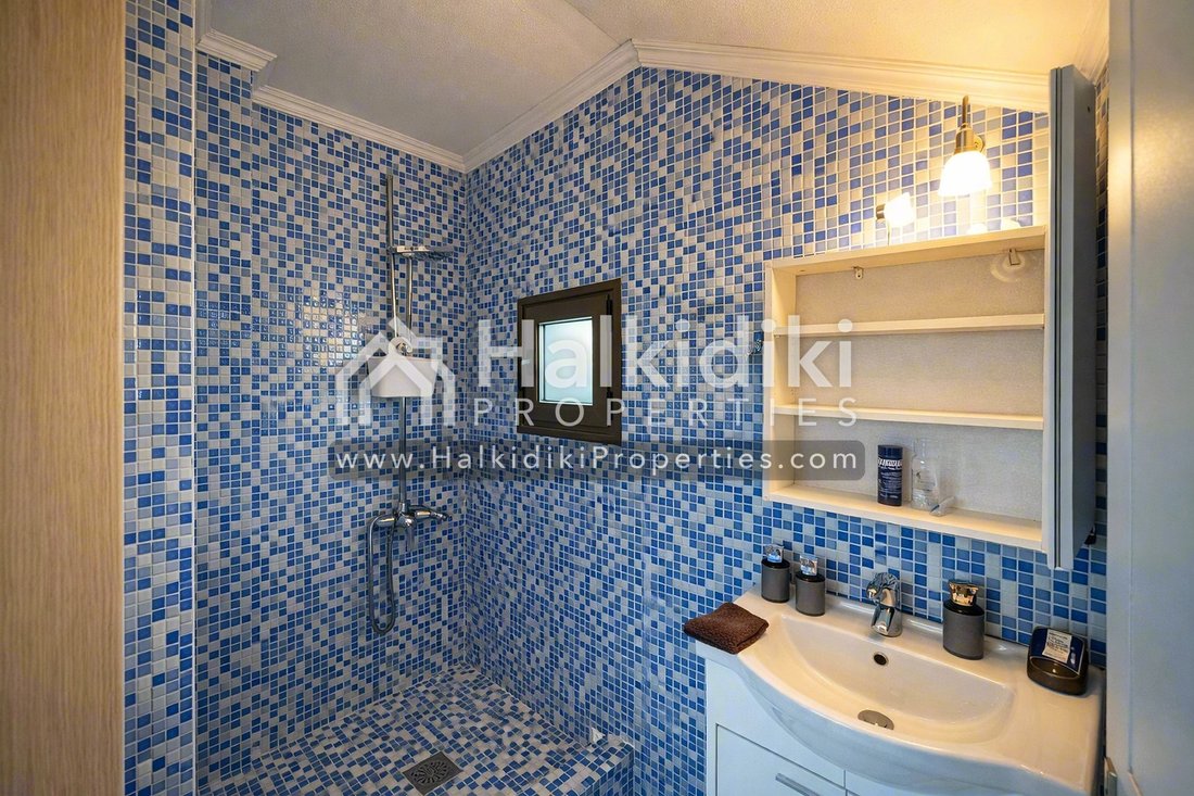 Villa in Pallini Municipal Unit, Macedonia and Thrace, Greece 5 - 18182530