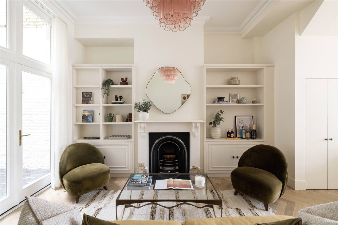 Apartment in Ladbroke Grove, Kensington And Chelsea, England 2 - 18182621