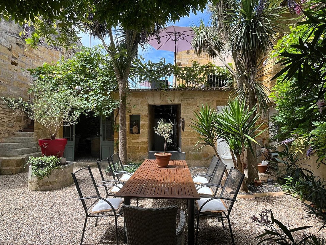 Villa in Castillon-la-Bataille, Nouvelle-Aquitaine, France 1 - 18181781