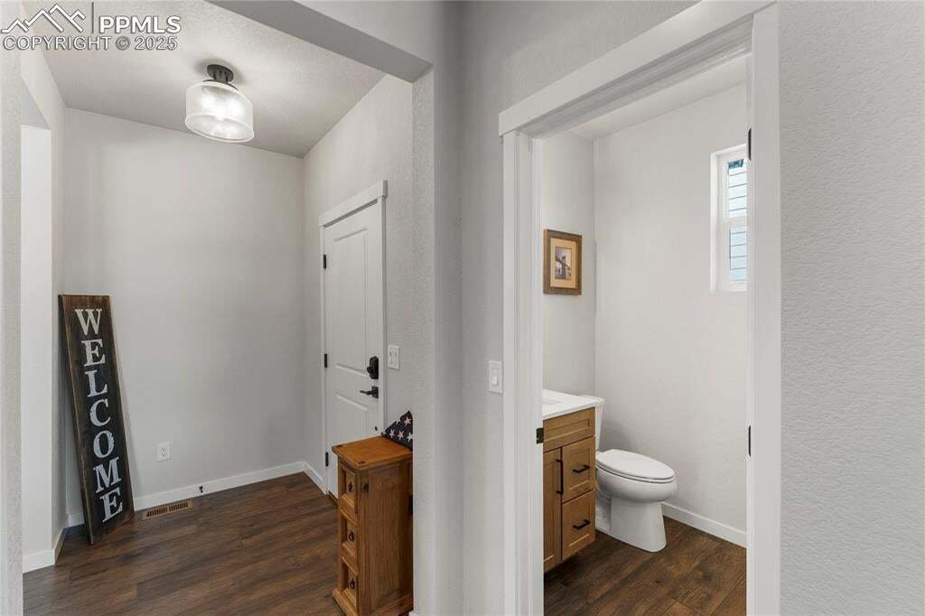 House in Colorado Springs, Colorado, United States 4 - 18186328