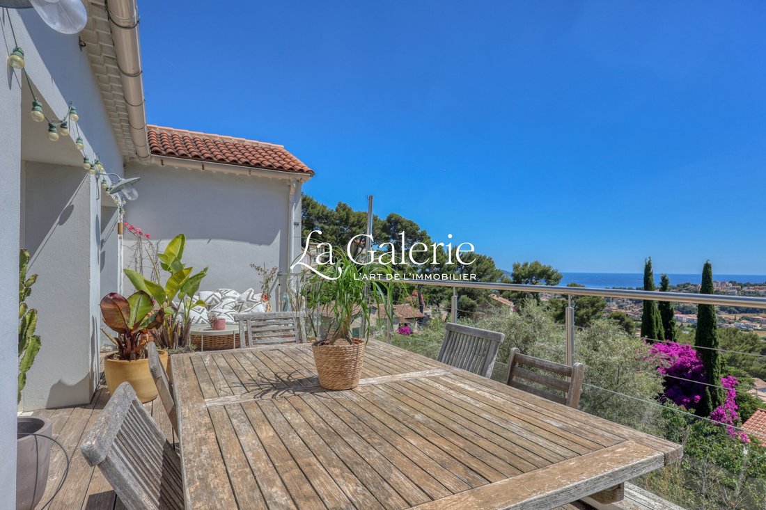 Apartment in Centre Ville, Carqueiranne, France 1 - 17776287