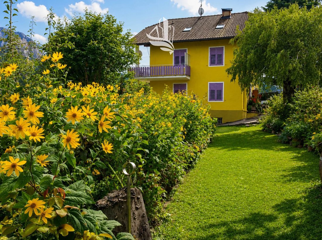 House in Tramin on the Wine Route / Tramin an der Weinstraße, Trentino – Alto Adige/Südtirol, Italy 2 - 18182725