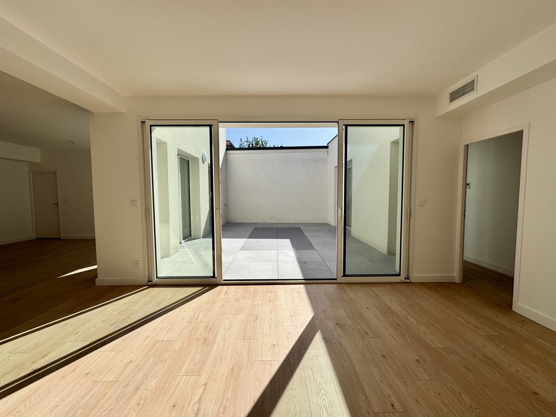 Apartment in Saint Bruno-Saint Augustin, Bordeaux, France 3 - 17072353
