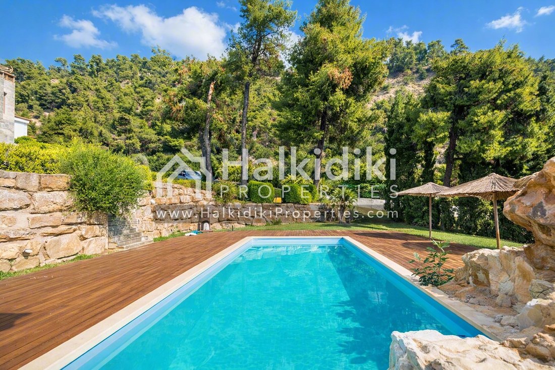 Villa in Kassandra, Macedonia and Thrace, Greece 5 - 11865062