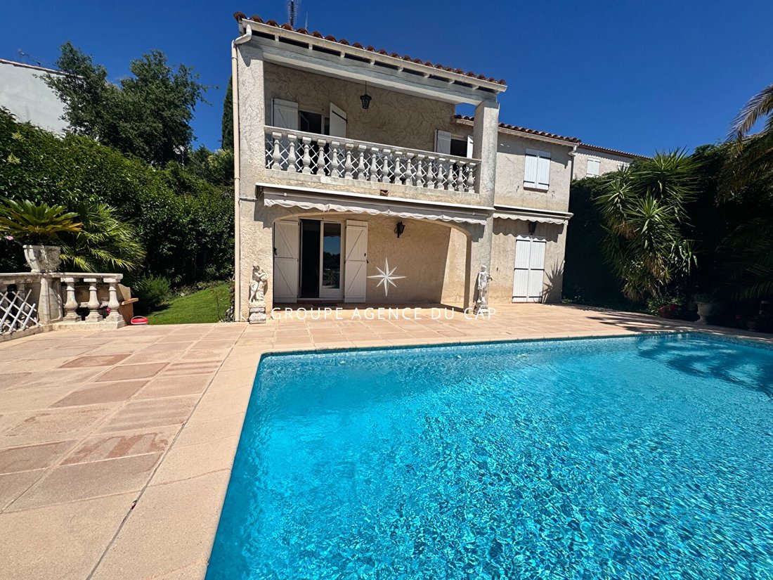 Villa in Le Dramont-Agay-Anthéor-Le Trayas, Saint-Raphaël, France 2 - 18182839