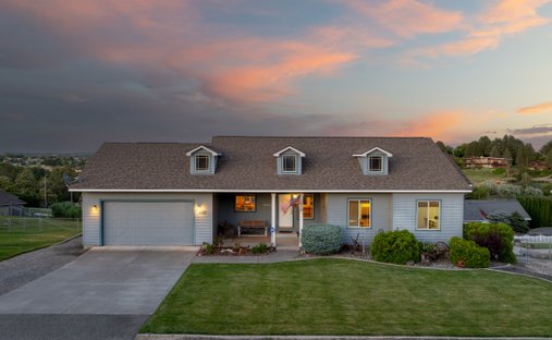 House in Kennewick, Washington, United States 1