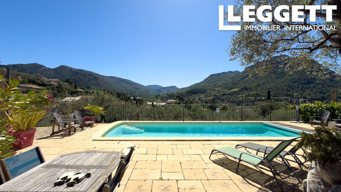 Villa in Buis-les-Baronnies, Auvergne-Rhône-Alpes, France 3 - 18182243