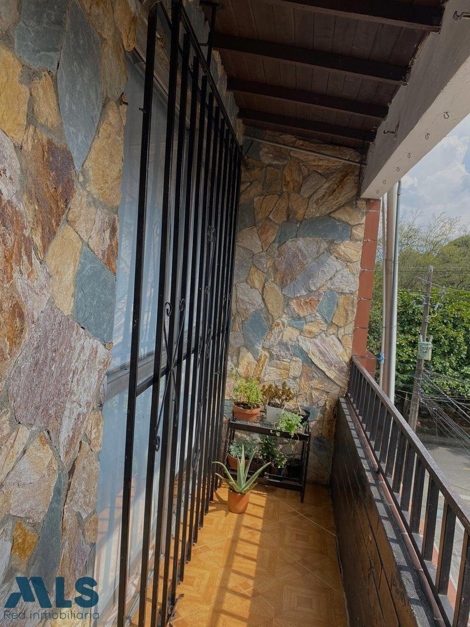 House in Medellín, Antioquia, Colombia 4 - 18182221