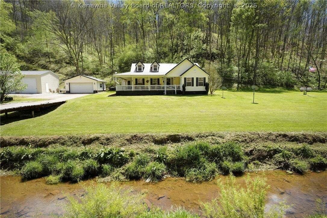 House in Looneyville, West Virginia, United States 3 - 18181681