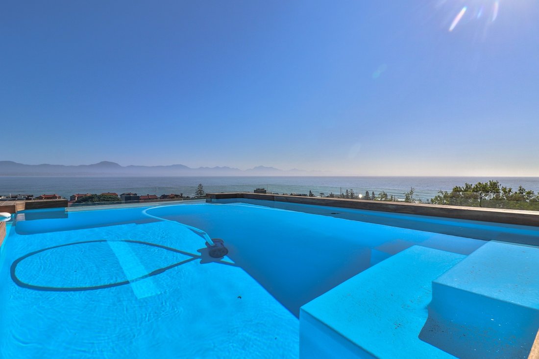 House in Mossel Bay, Western Cape, South Africa 4 - 18184023