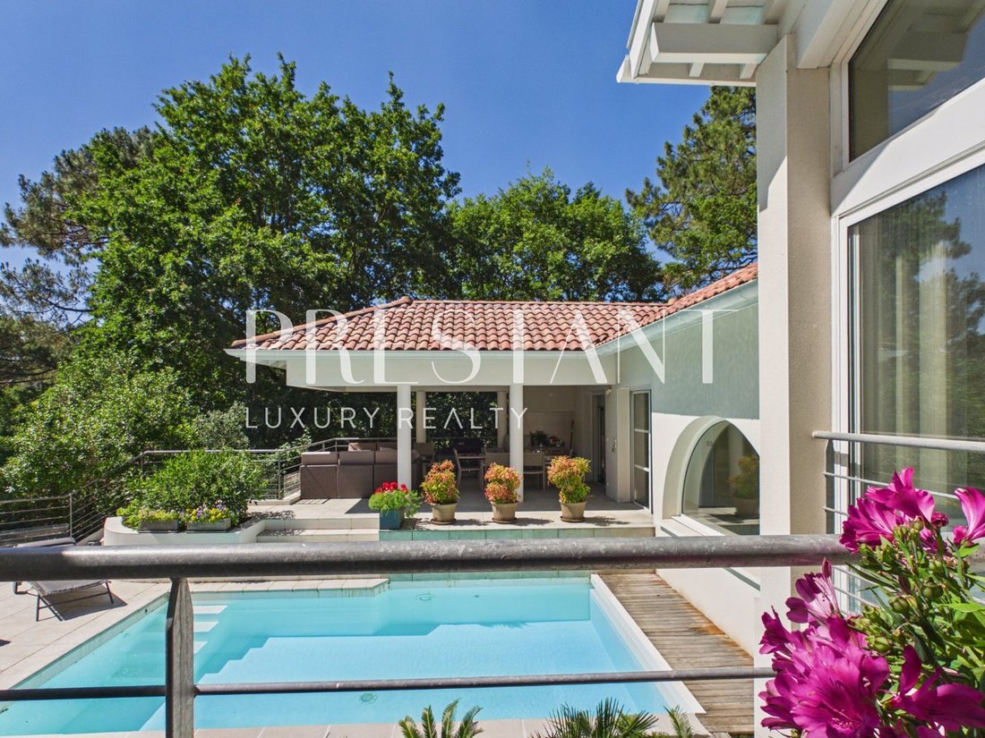 House in Soorts-Hossegor, Nouvelle-Aquitaine, France 3 - 18185525