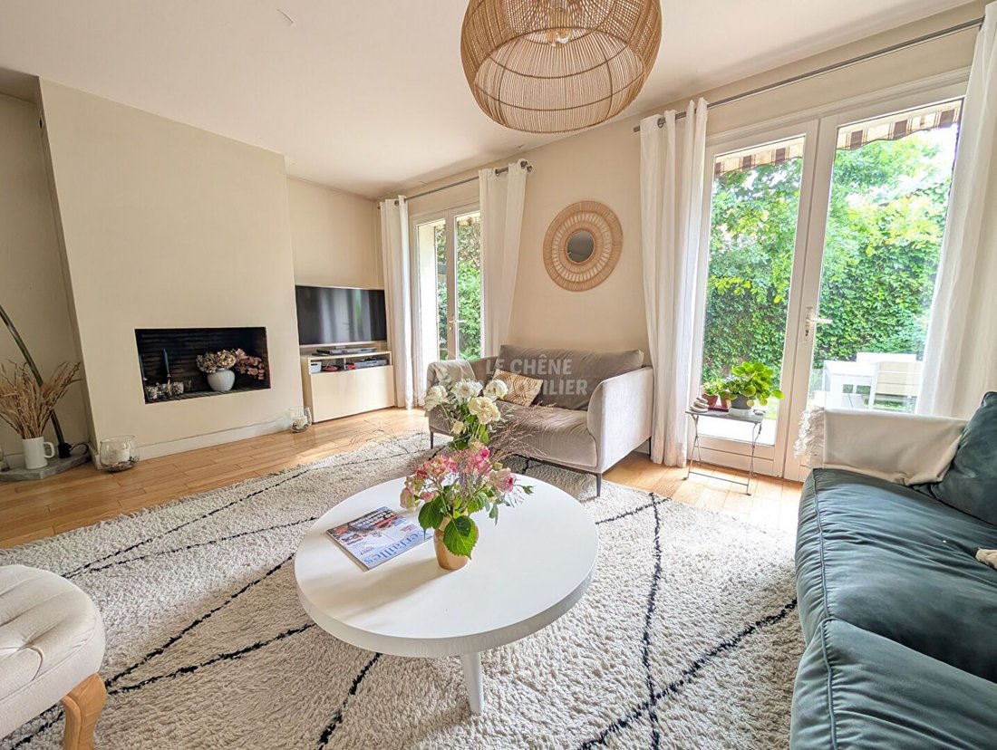 House in Le Chesnay, Le Chesnay-Rocquencourt, France 5 - 18181956