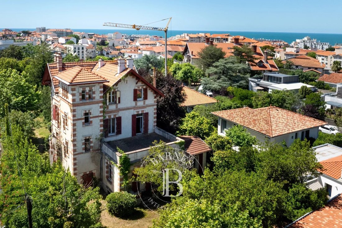 House in Les Rocailles-Lahouze, Biarritz, France 5 - 16649541