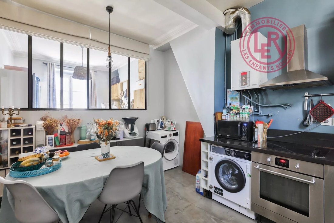 Apartment in Grange Aux Belles-Terrage, Paris 10e Arrondissement, Paris 5 - 18182364