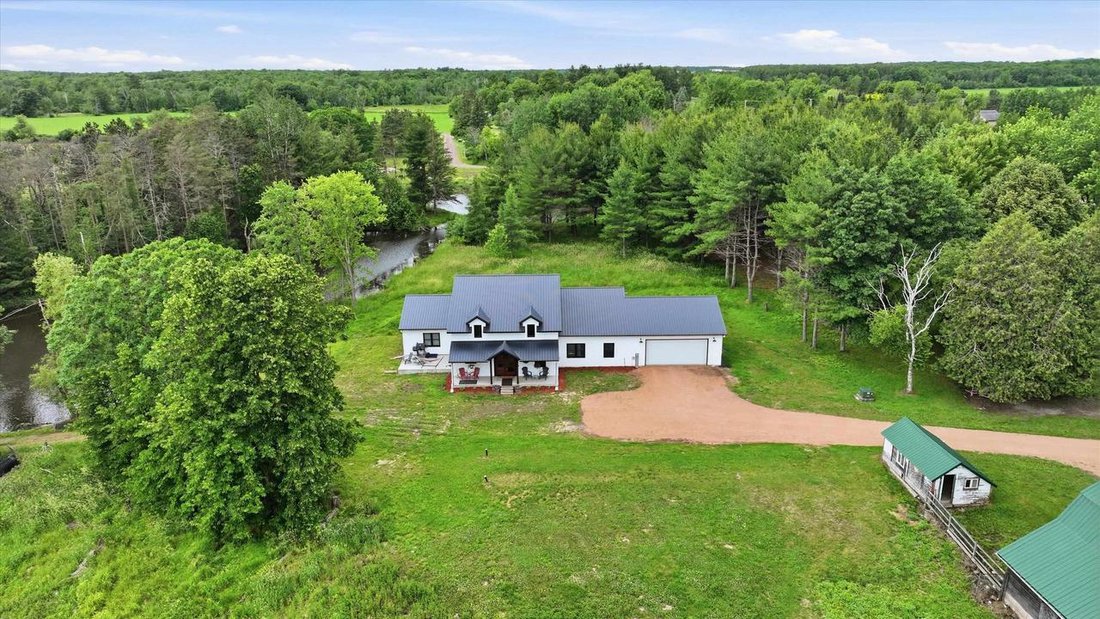 House in Pittsville, Wisconsin, United States 2 - 18184955