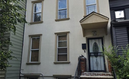 House in New York, New York, United States 1