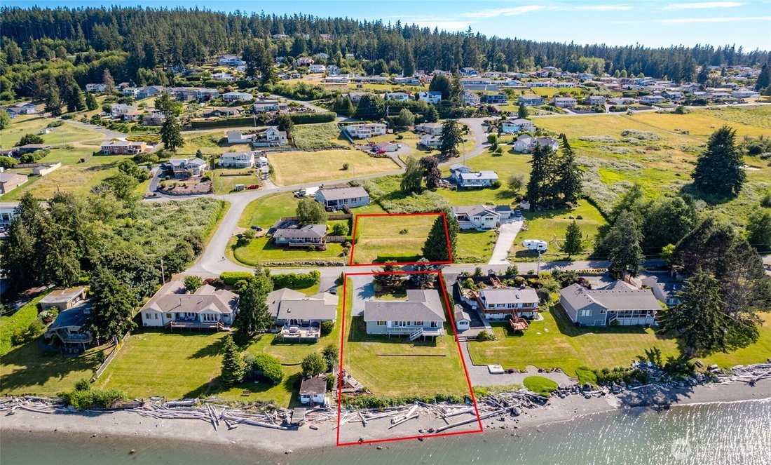 Oak Harbor, Washington, United States 3 - 18181682