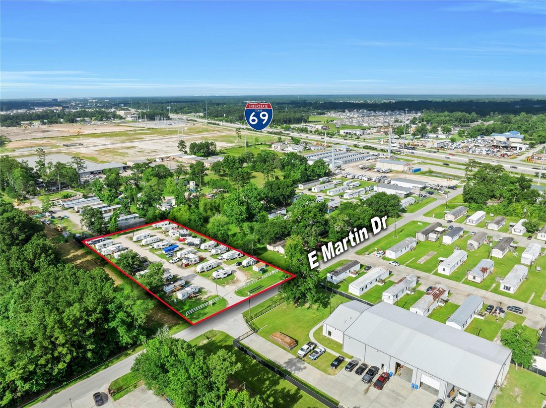 Porter, Texas, United States 2 - 18185188