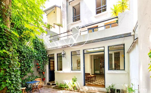 House in Grandes Carrières-Clichy, Paris 18e Arrondissement, Paris 1