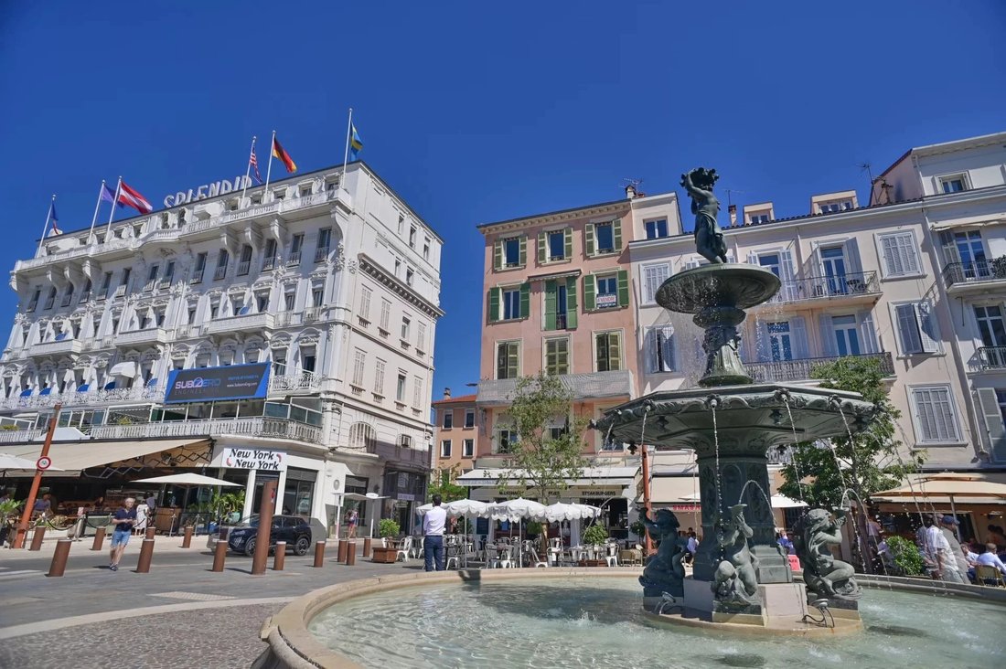 Apartment in Cannes, Provence-Alpes-Côte d'Azur, France 3 - 17897437