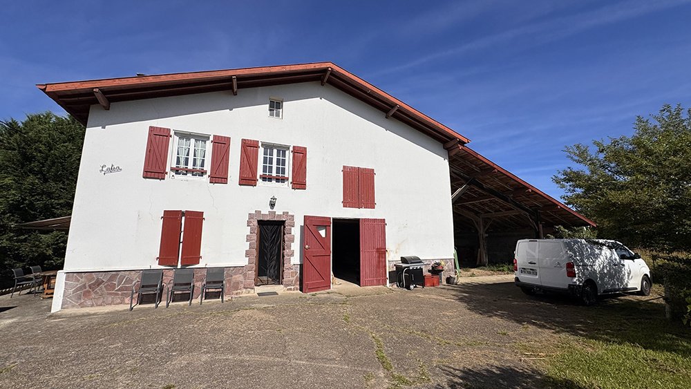 House in Mouguerre, Nouvelle-Aquitaine, France 1 - 17947649