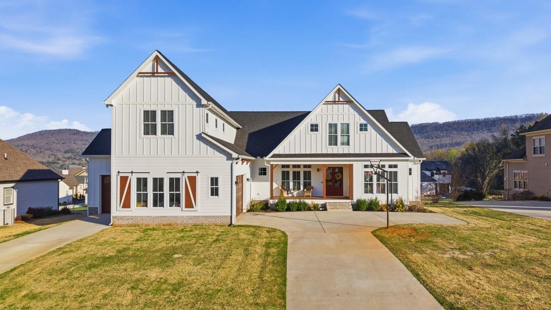 House in South Pittsburg, Tennessee, United States 5 - 18186072