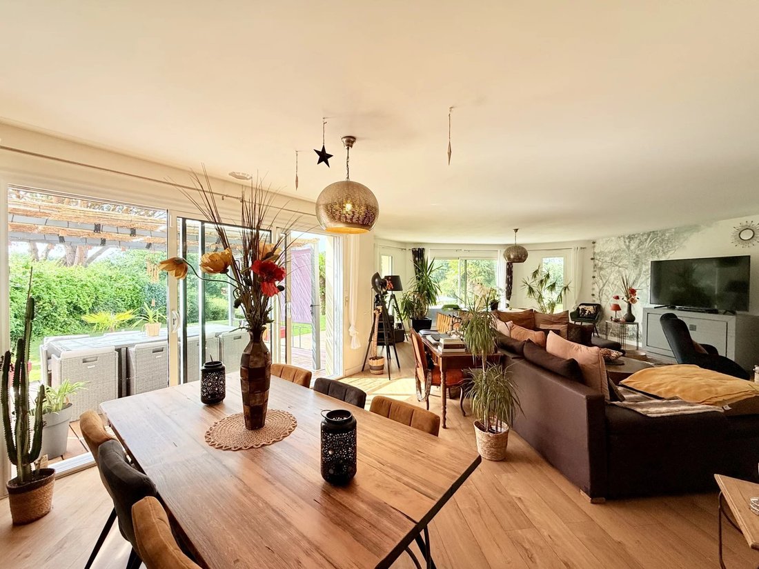 House in Frossay, Pays de la Loire, France 2 - 18182599