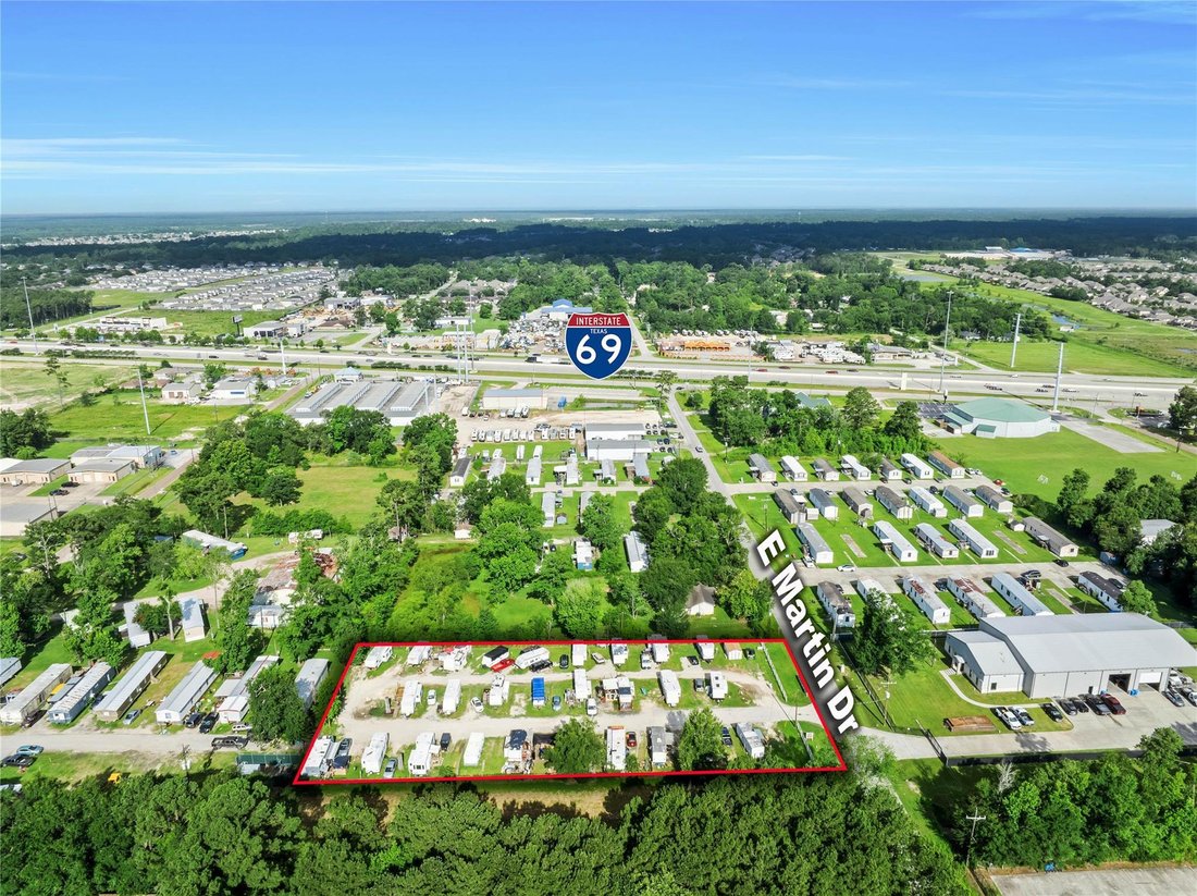Porter, Texas, United States 4 - 18185188