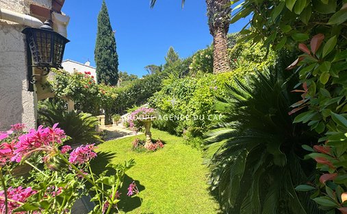 Villa en Le Dramont-Agay-Anthéor-Le Trayas, Saint-Raphaël, Francia 1